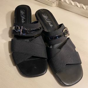 Life Stride Black Wedge Sandals